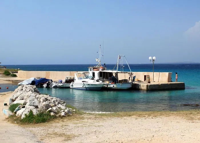 With Parking Space Susica, - 21618 *